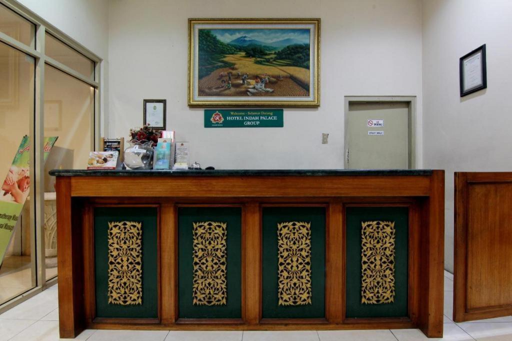 Hotel Grand Rosela Yogyakarta Ngoại thất bức ảnh