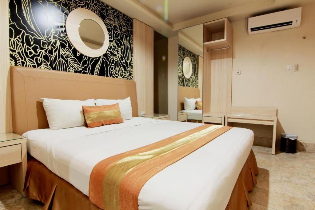 Hotel Grand Rosela Yogyakarta Ngoại thất bức ảnh