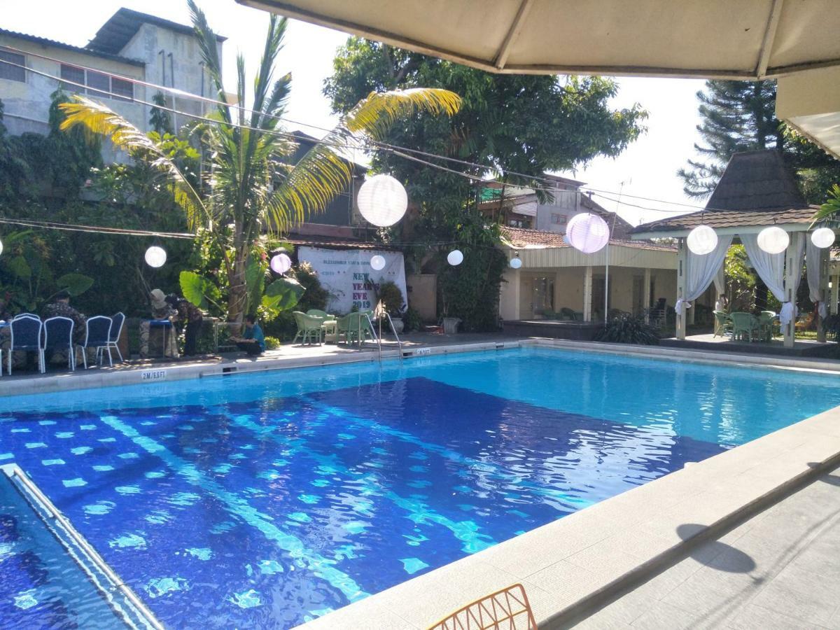 Hotel Grand Rosela Yogyakarta Ngoại thất bức ảnh
