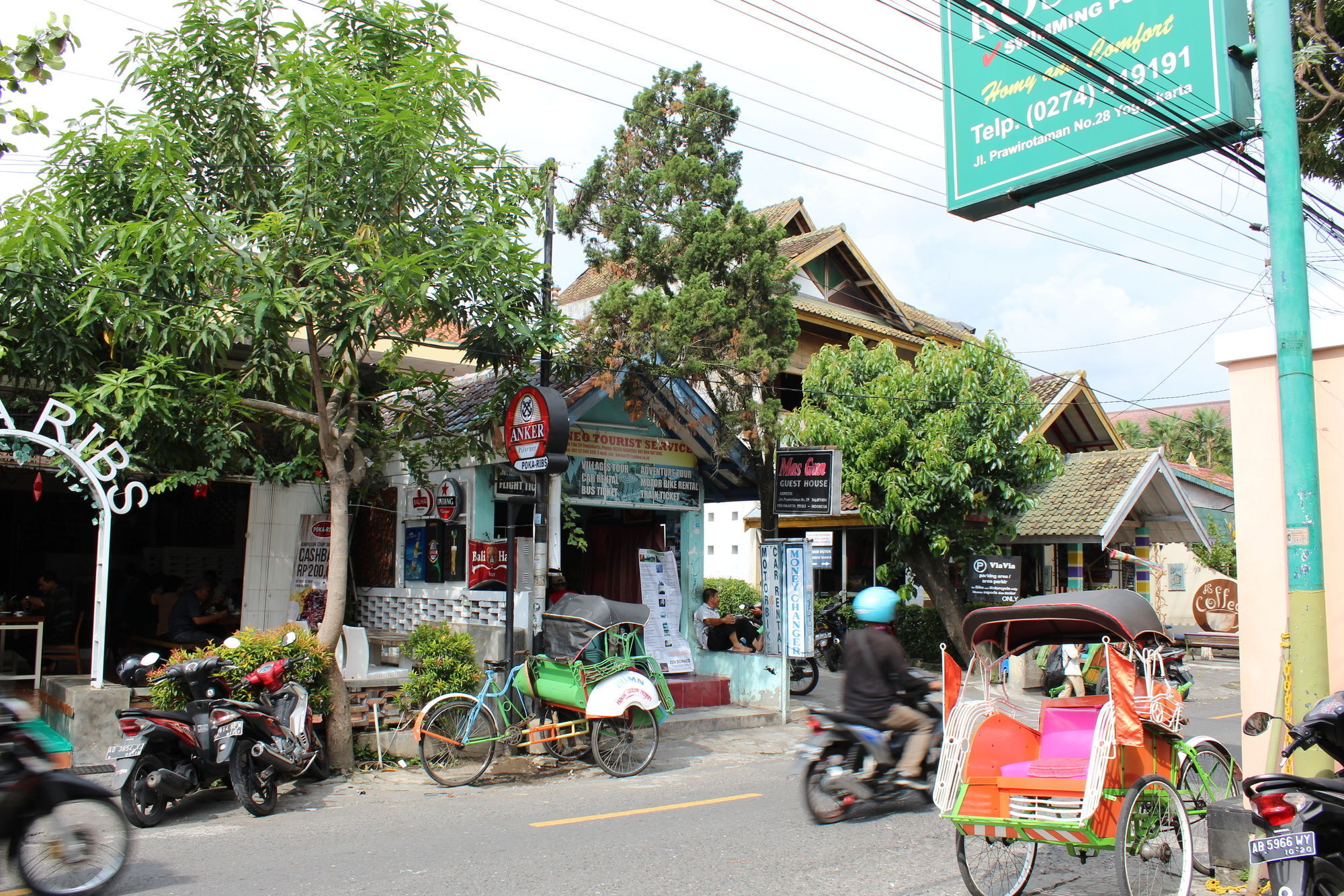 Hotel Grand Rosela Yogyakarta Ngoại thất bức ảnh