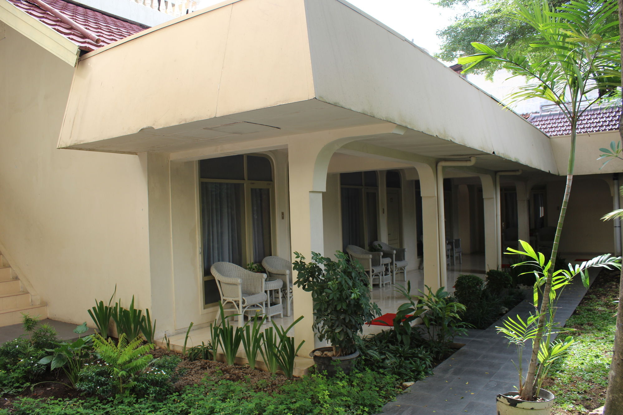 Hotel Grand Rosela Yogyakarta Ngoại thất bức ảnh